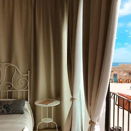 Regina Margherita B&B Marzamemi Exterior foto